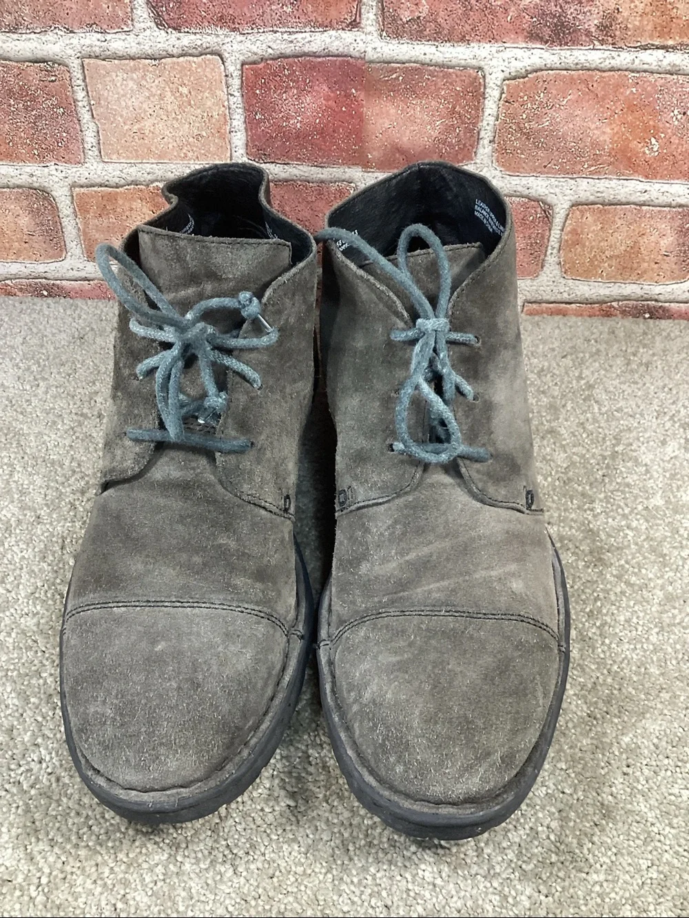 Born Men’s Ryker chukka boots size 10.5